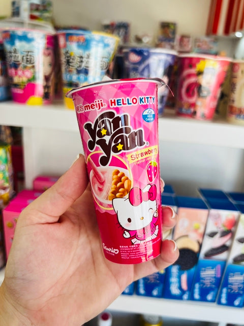 Meiji Hello Kitty Yan Yan Stick